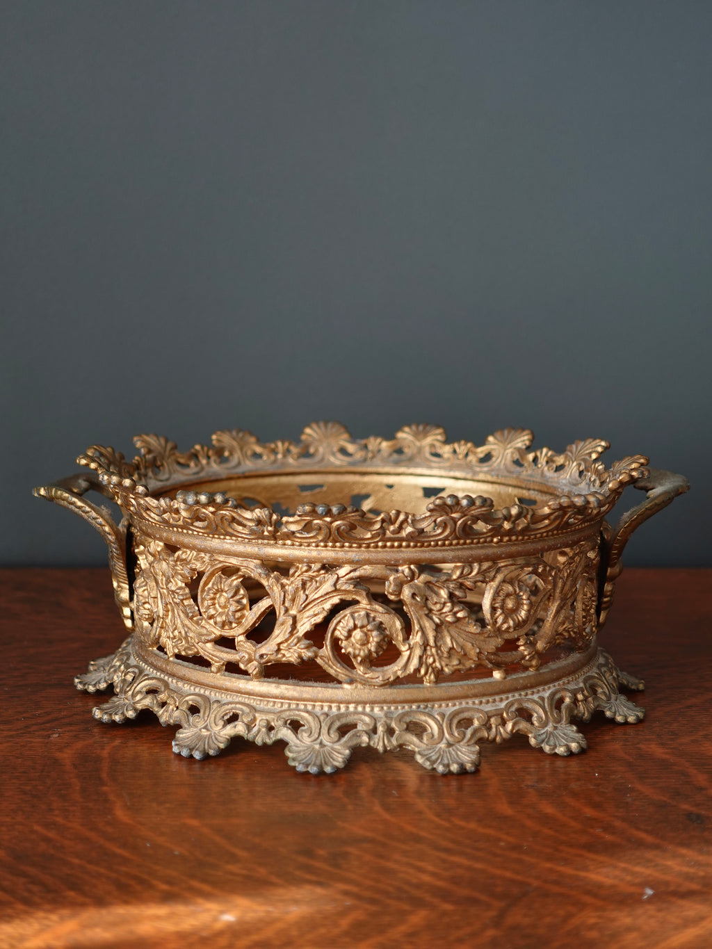 Gilt Round Reticulated Jardiniere