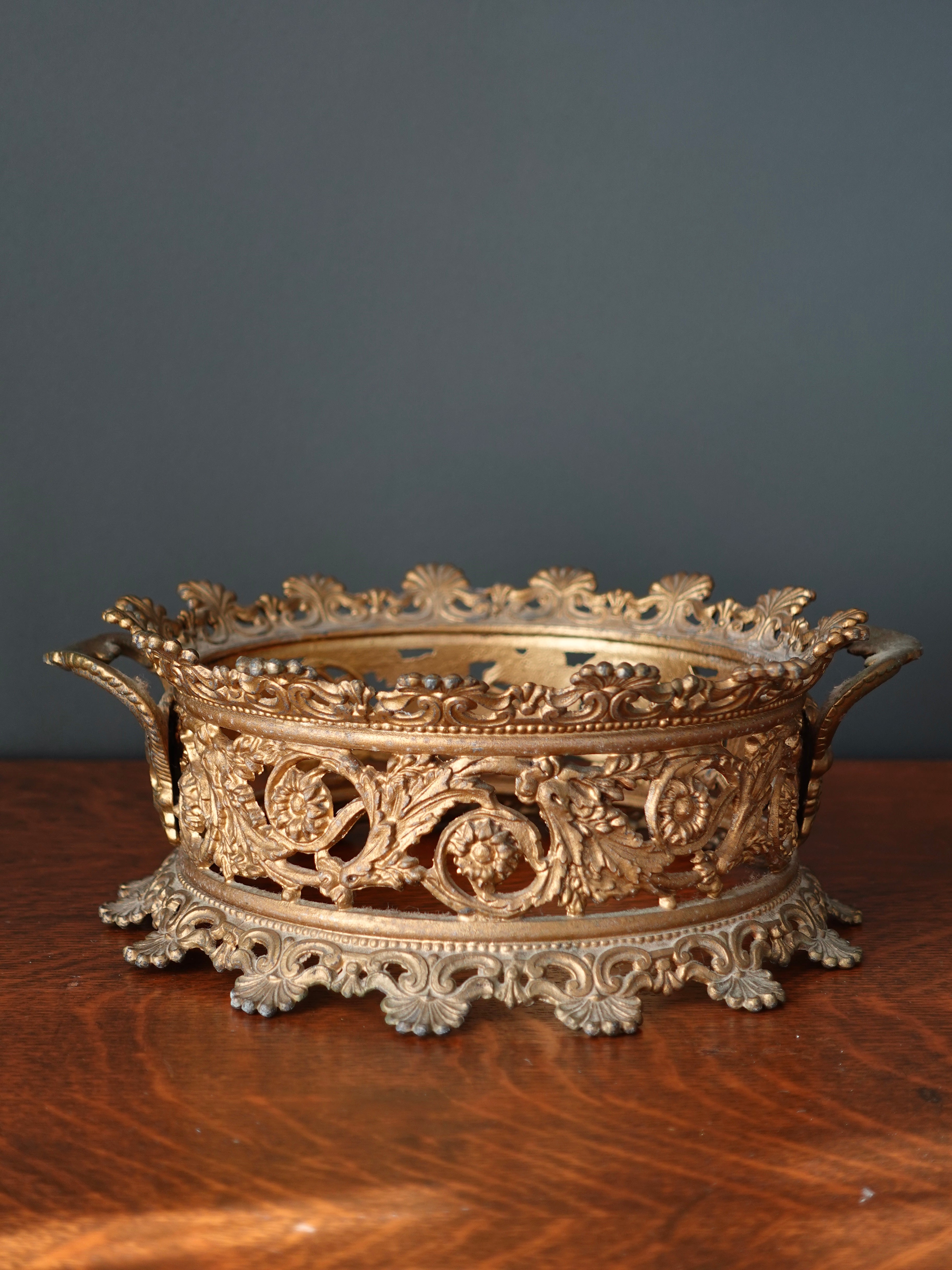 Gilt Round Reticulated Jardiniere