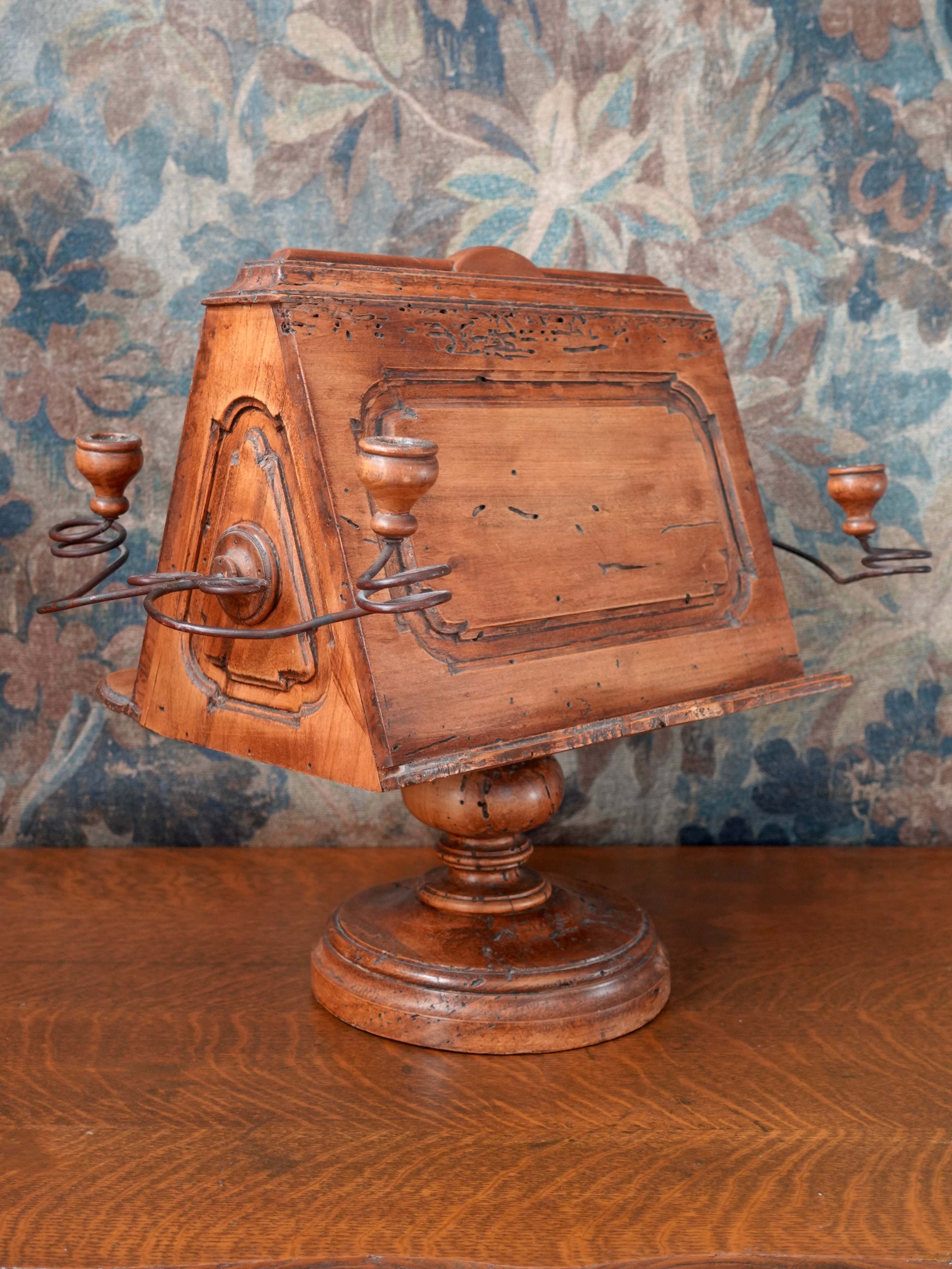 Vintage Double-Sided Tabletop Lectern