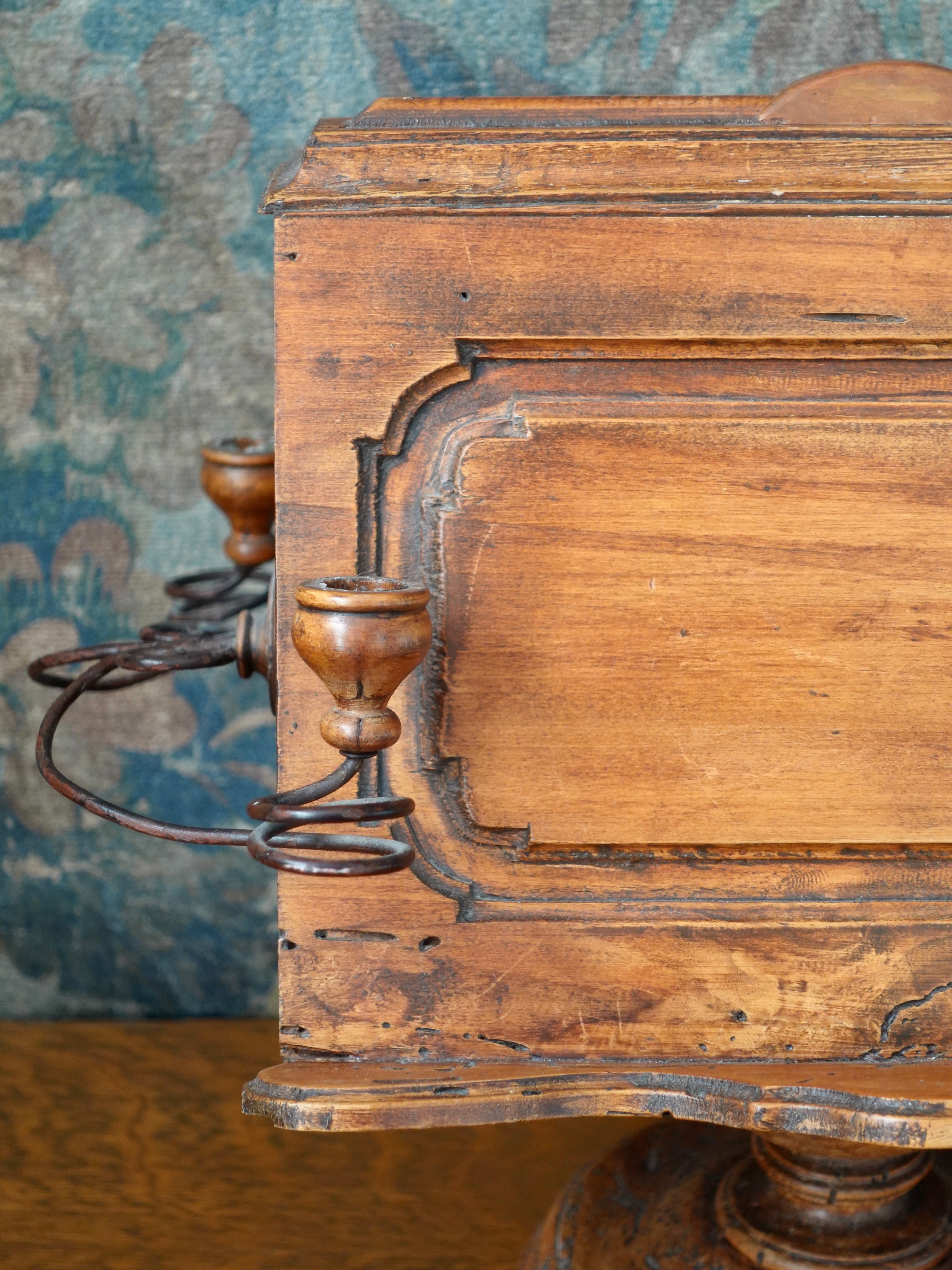 Vintage Double-Sided Tabletop Lectern