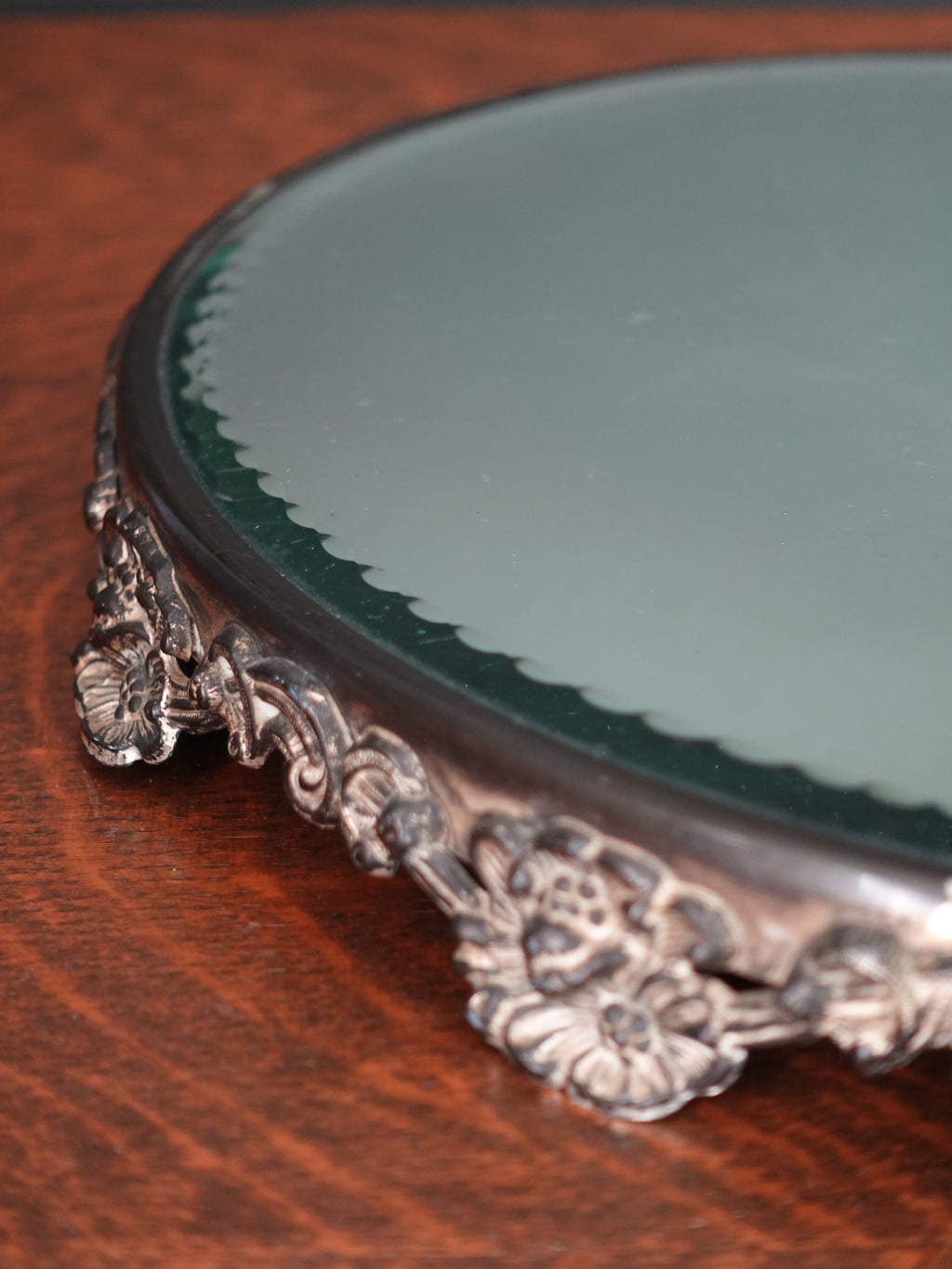 Floral Mirror Plateau Tray
