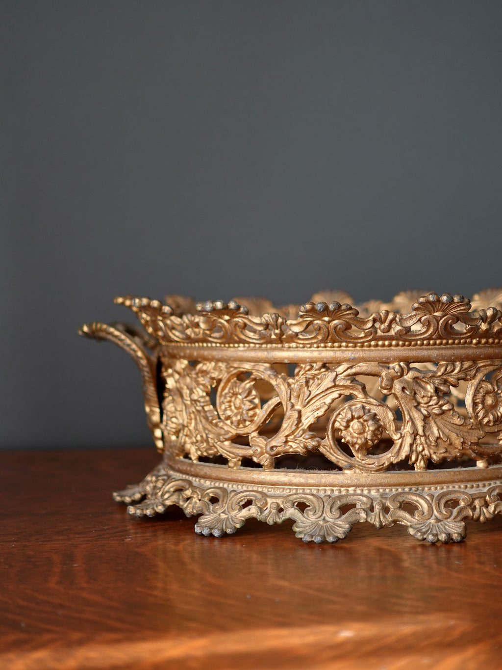 Gilt Round Reticulated Jardiniere